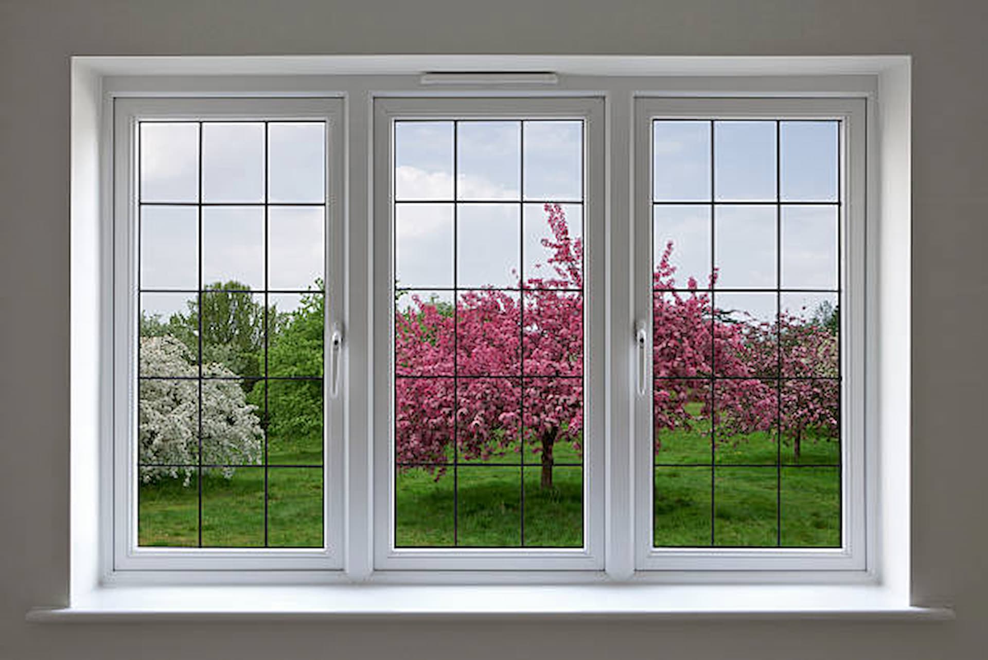 How Do Double Glazed Windows Benefit The Users?